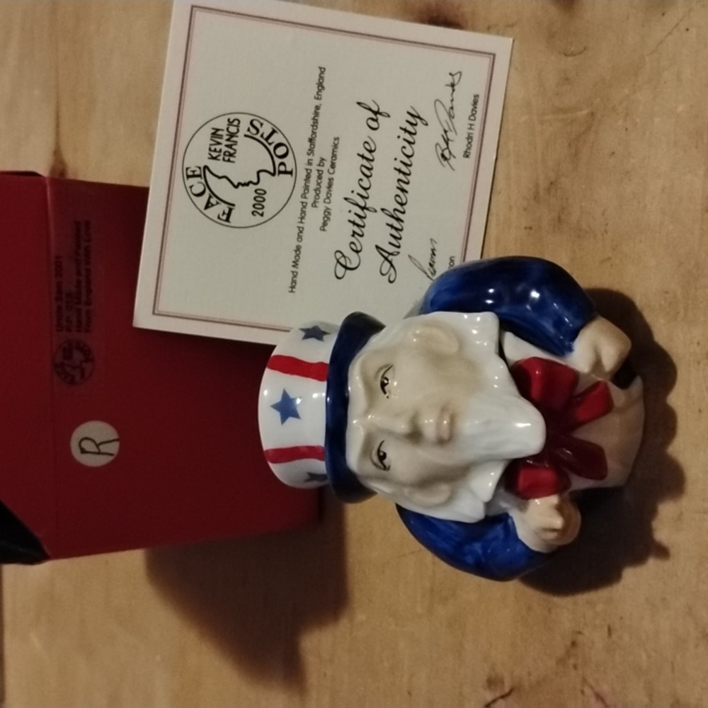 Uncle Sam face pot